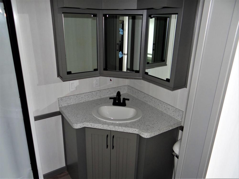 Bathroom Vanity - Mirrored (standard)