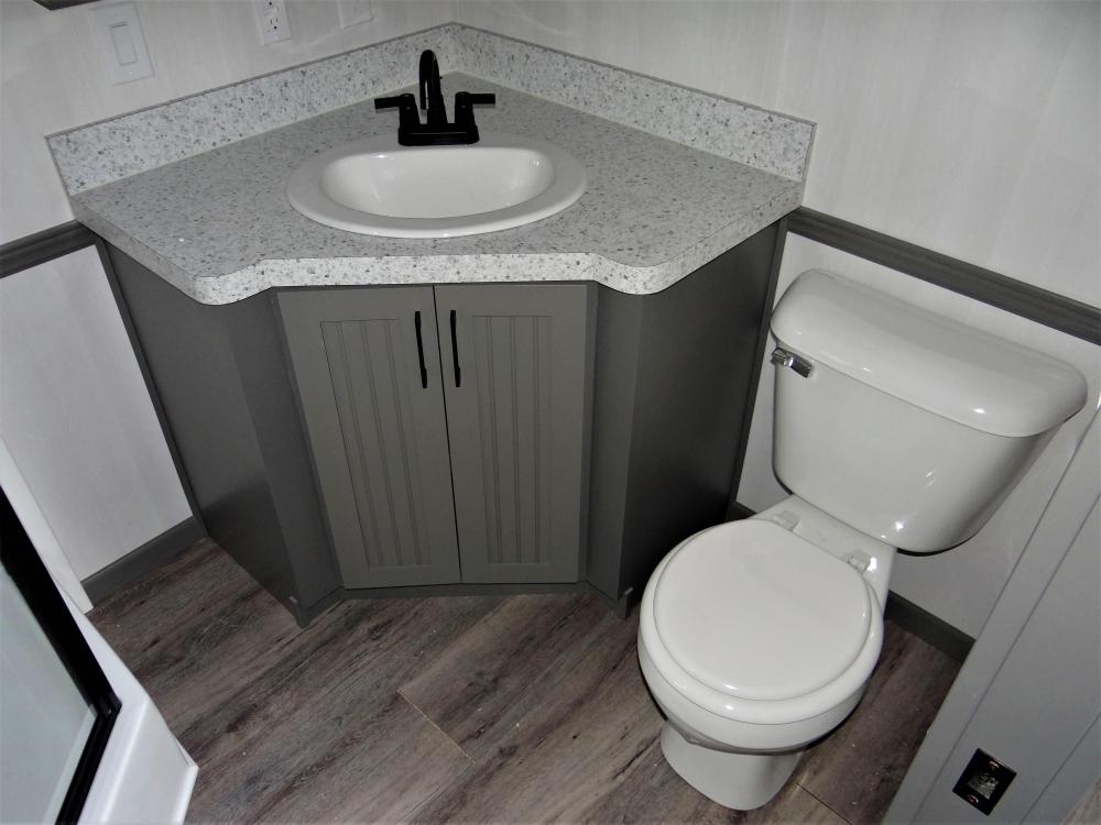 Porcelain Sink, Residential Toilet & Single Lever Faucet (Standard)
