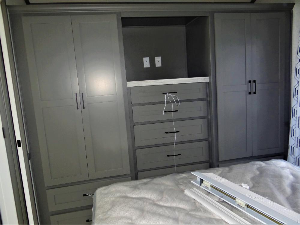 Standard Wardrobe with Chest of Drawers