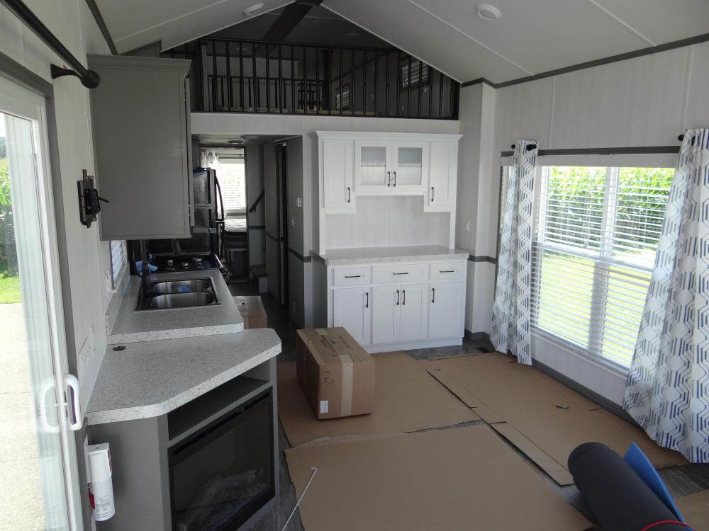 Colville Beach Wall Paneling, Slate Gray Trim