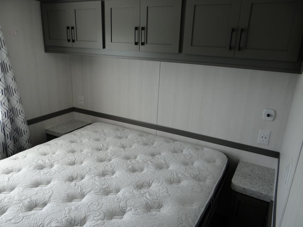 Cabinet Overhead with Undermount Lights (optional) Queen Bed Pillow Top (optional)