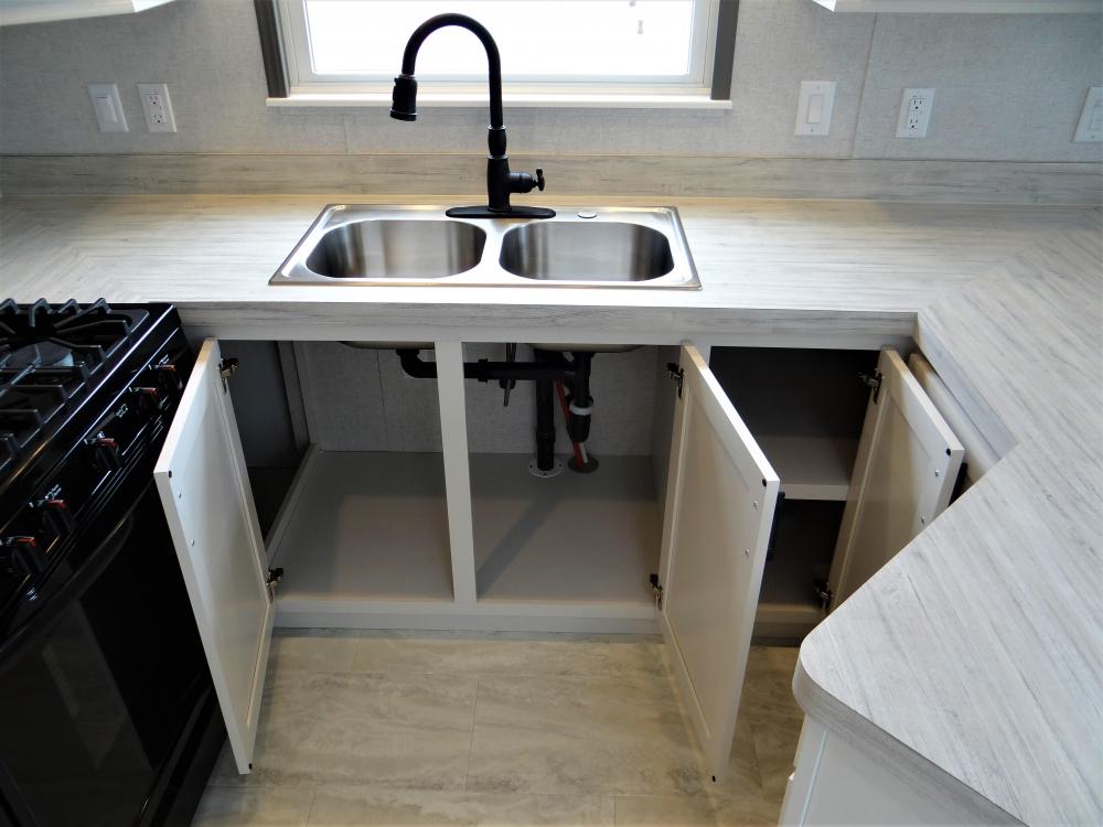 Water Shut Off's at all Fixtures