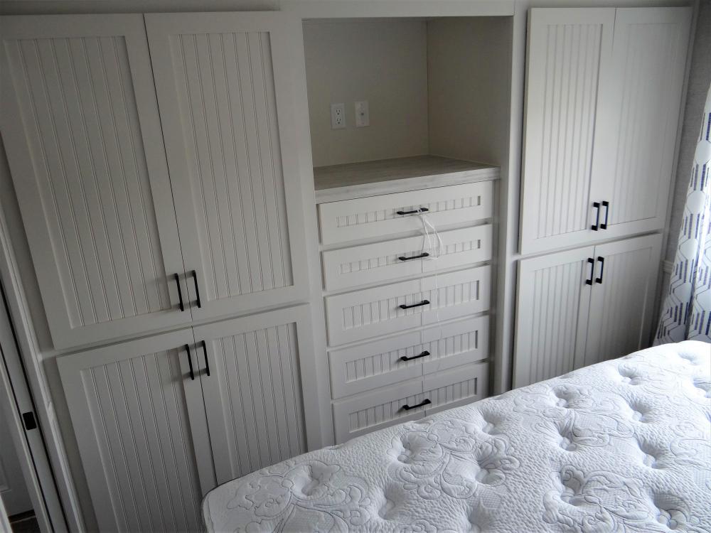 XL Wardrobe (extended size for King sized bedroom)