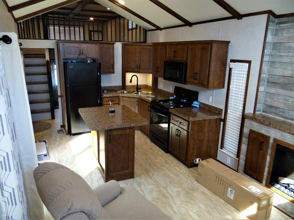 Moveable Island with 4 Barstools, with Maui PVC Tile Flooring