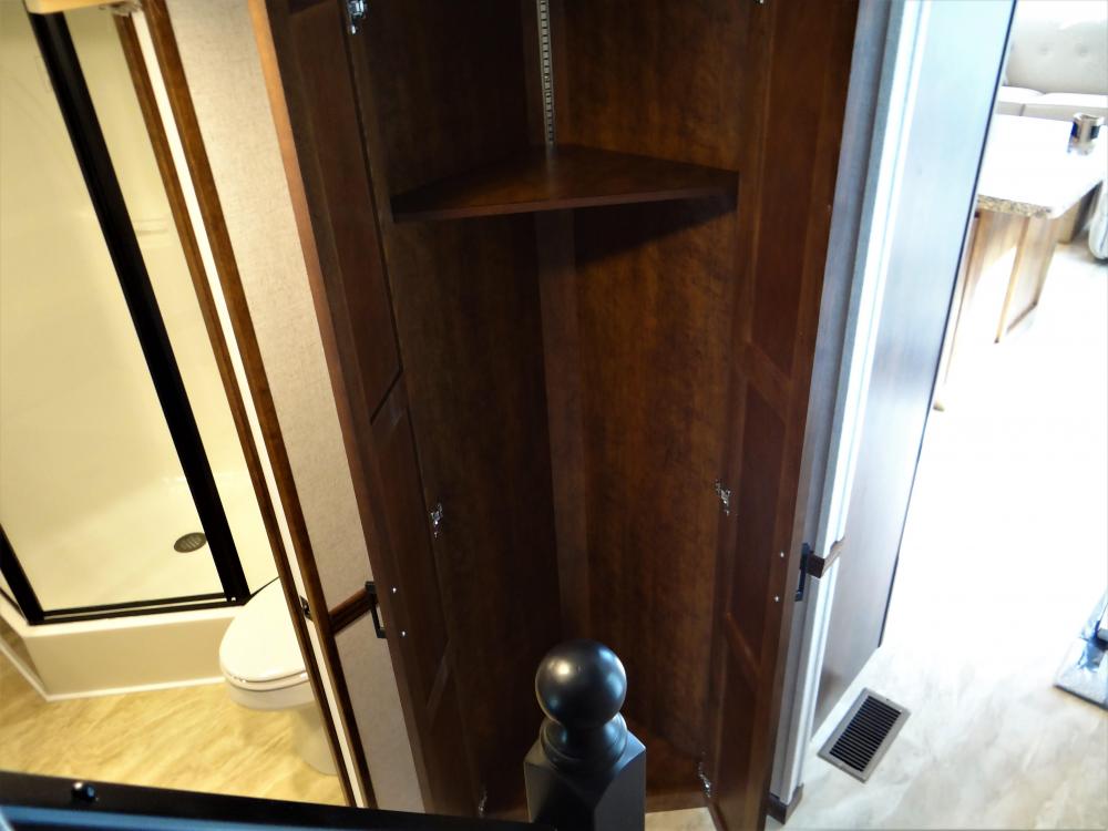 Corner Pantry with Adjustable Shelves