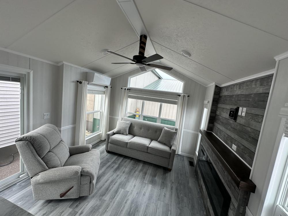 UPGRADED Flooring in KAYAK