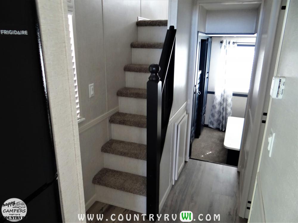 Drop Loft - Step Down Master