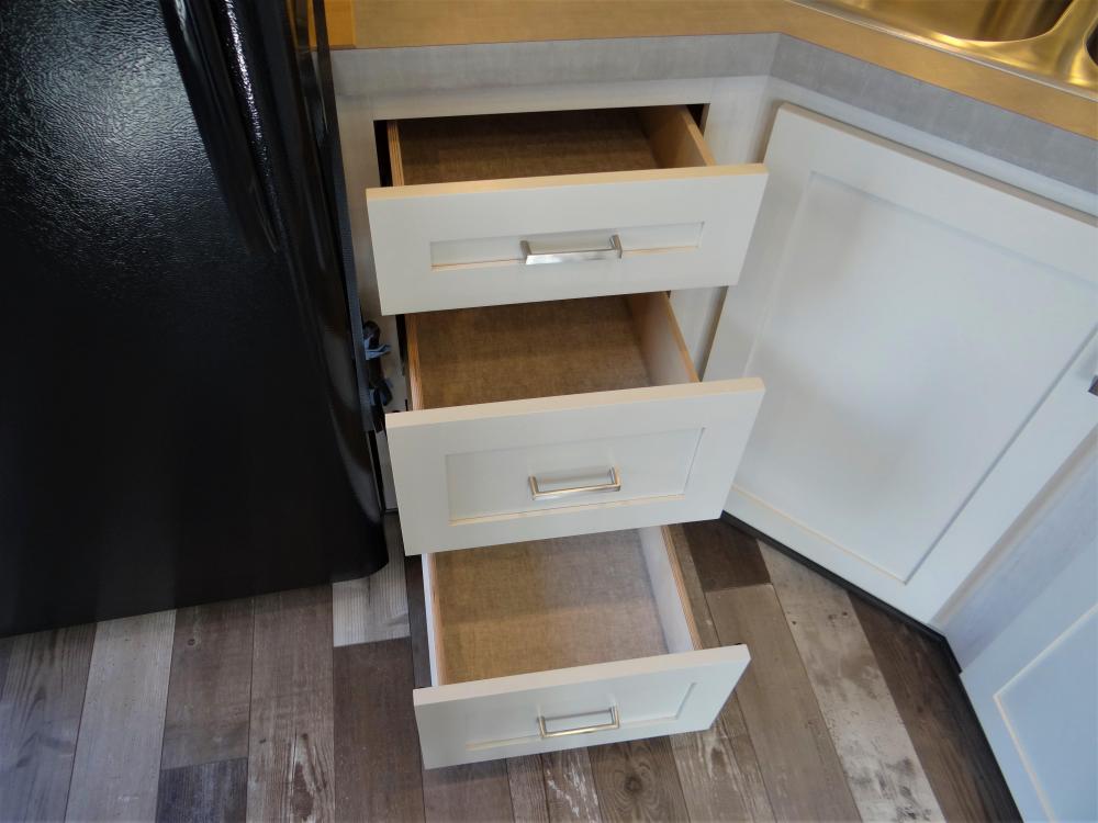Soft Closing Cabinet Drawers