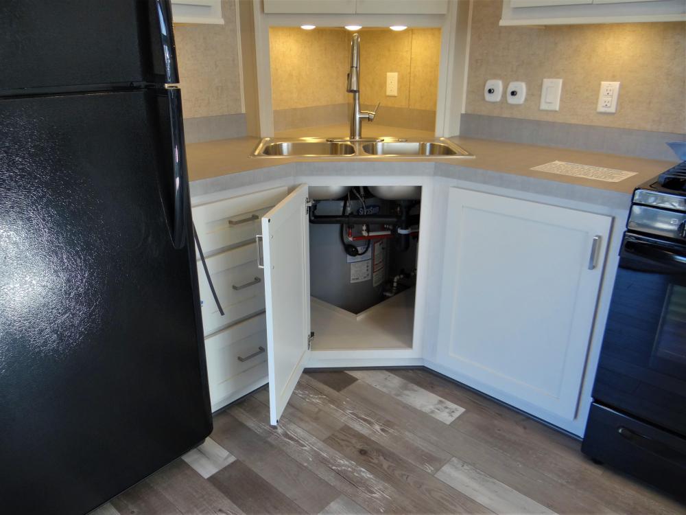 Soft Closing Cabinet Doors