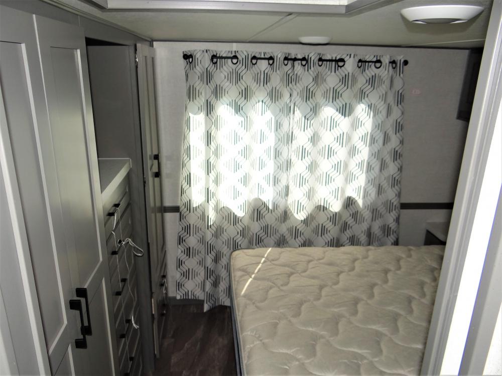 Master Bedroom with Queen Bed