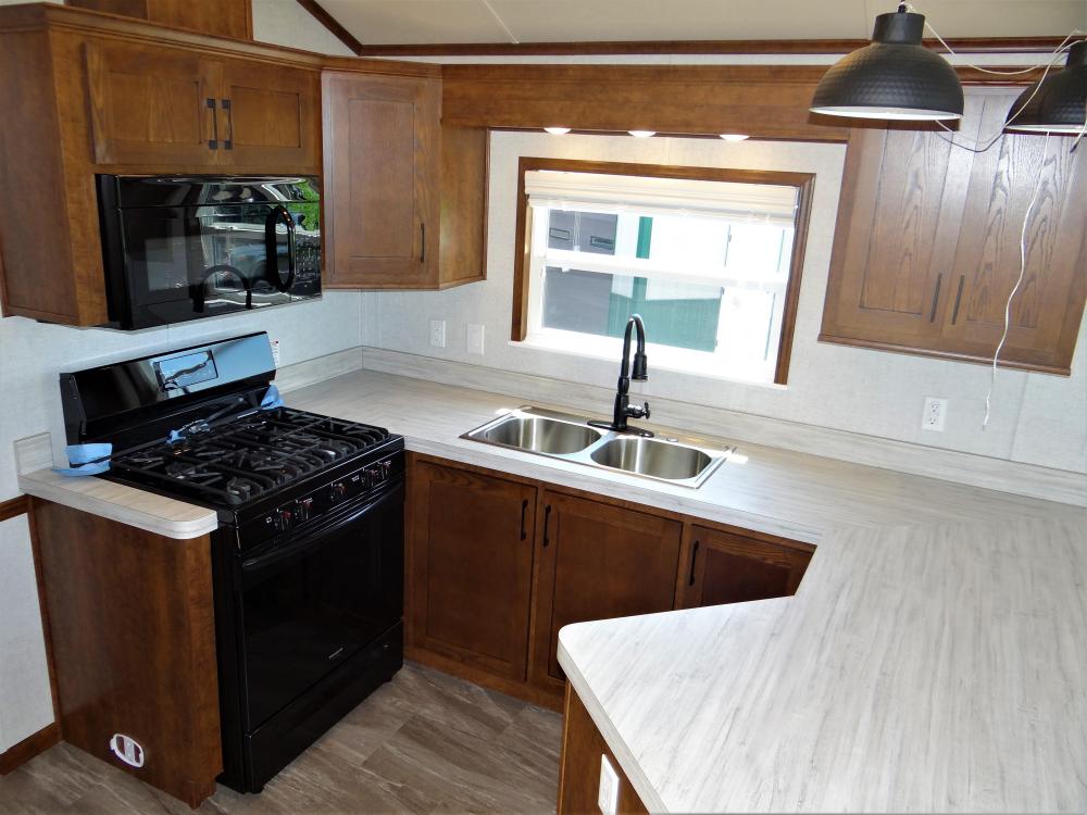 Pendant Lights in Beaded Matte, Black Appliances 