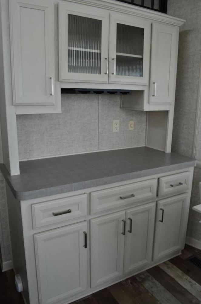 Hutch in Café Cream Cabinets with Kopi Susu Counters