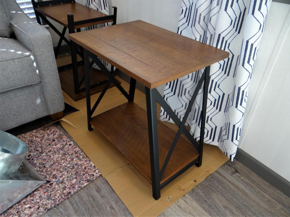 END TABLE - Rough Sawn Farmhouse