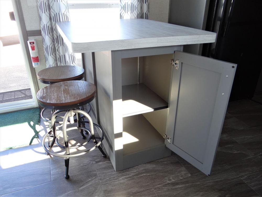 Cabinet Doors with Adjustable Shelves (standard)