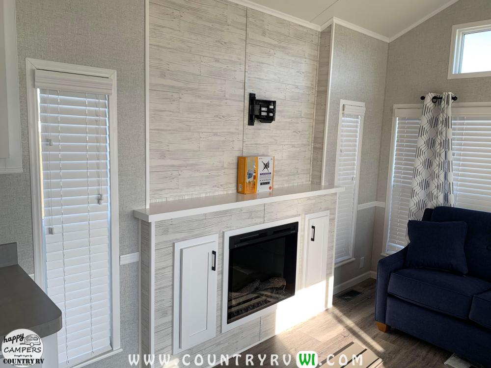 Wall Paneling in Cooper Cream 
