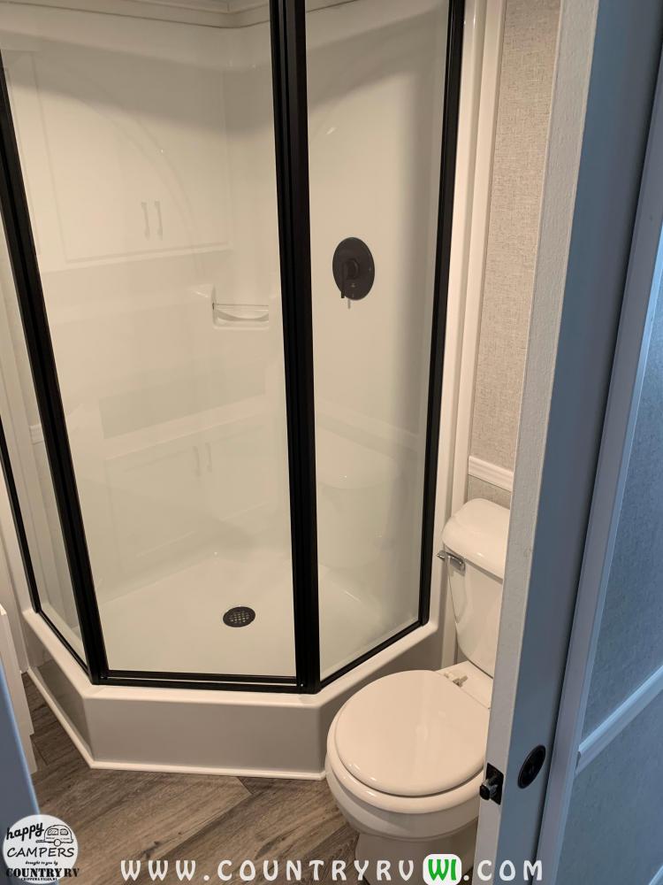 Shower with Glass Door (standard)