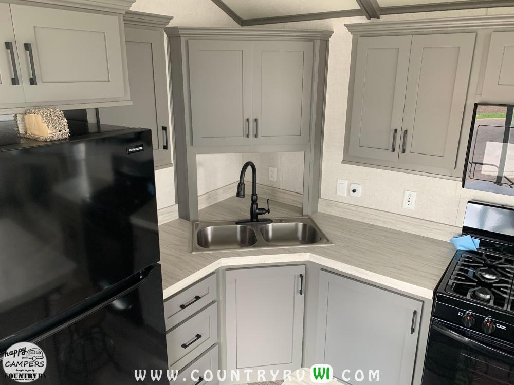 Corner Cabinet Over Sink with Oak Front (glass standard)