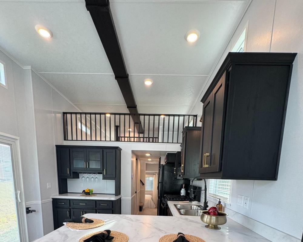 CEILING BEAM - Standard - Black