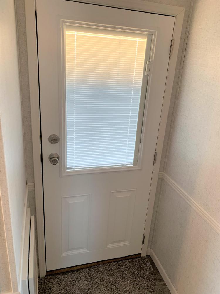 DOOR - STANDARD - Rear Entry Door with Internal Blinds
