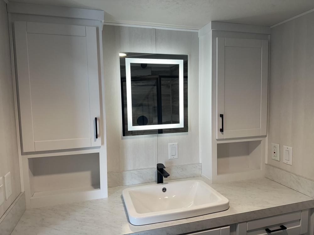 WHITE - Bathroom 