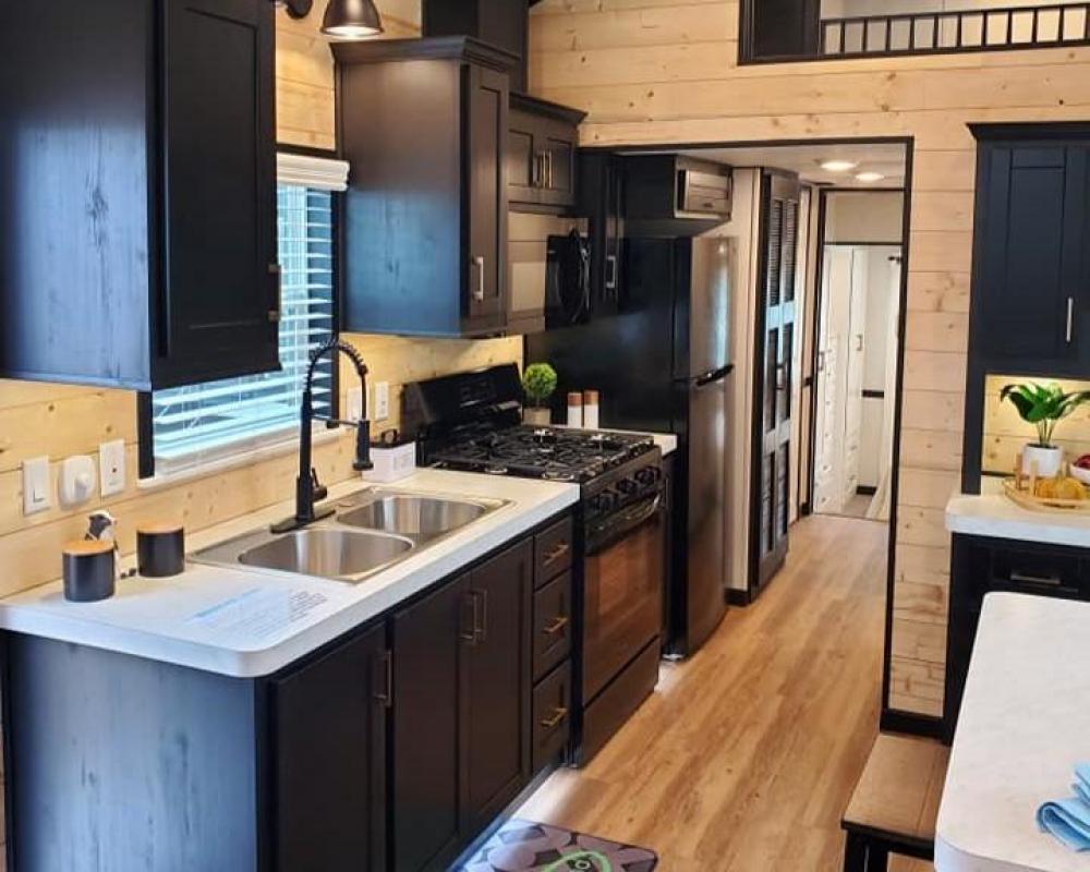 BLACK - Kitchen 
