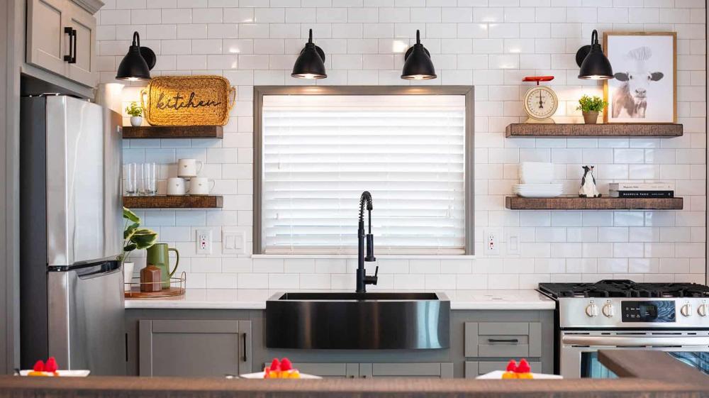 FLOATING SHELVES - Brown