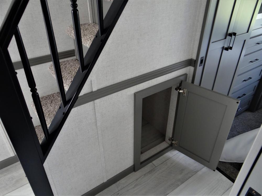 Storage under Stairwell (Standard)