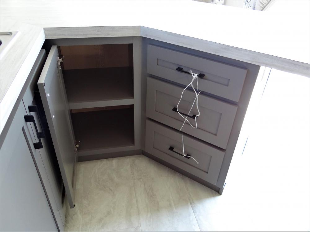 Soft Closing Cabinets Doors - Standard