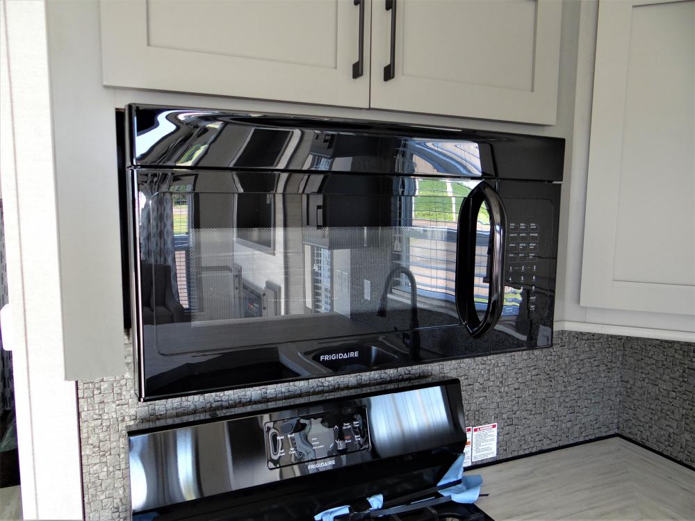 Full Depth Cabinets over Microwave 