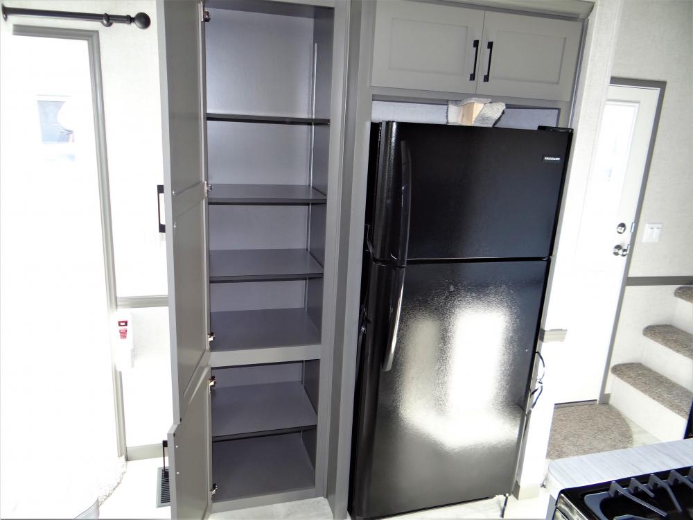 Pantry with Adjustable Shelves - standard